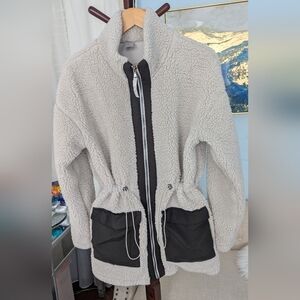 Te Verde Woman's Faux Fur Full Zip Up Jacket Sz L